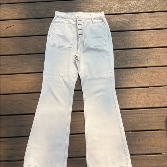 Ulla Johnson Denim - Ulla Johnson the Lou Flare Jeans in Cream